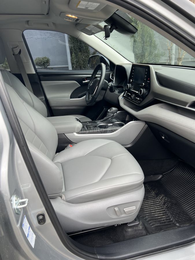 Toyota Highlander - фото 4