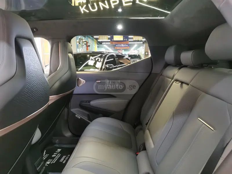 Zeekr X 2025 — миниатюра 9