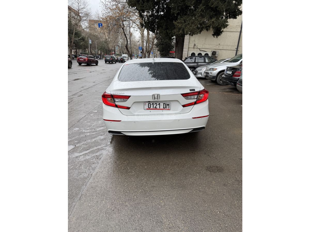 Honda Accord - фото 10