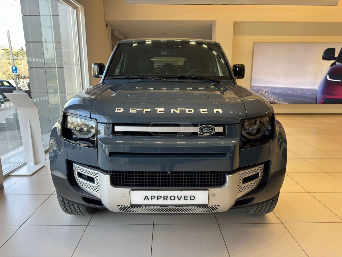 Land Rover Defender 110 2025 — миниатюра 3
