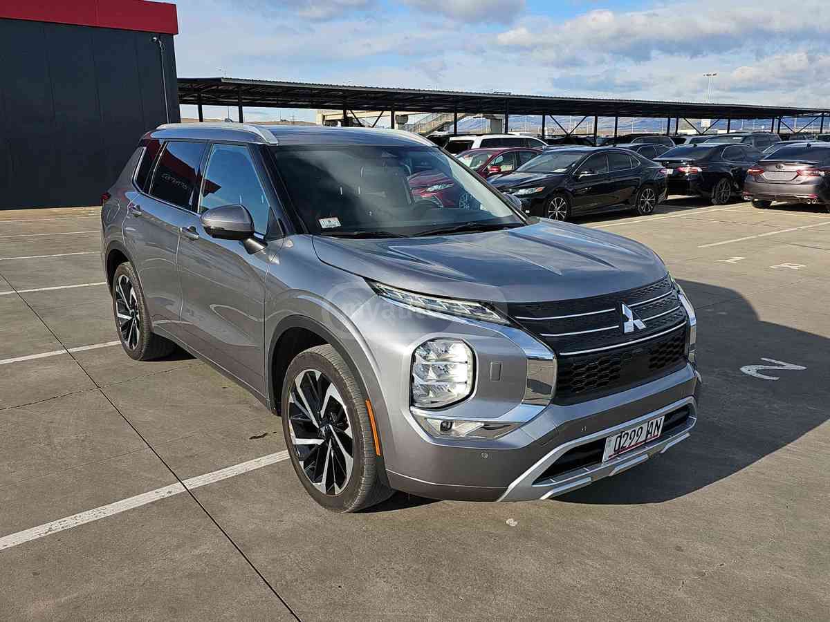 Mitsubishi Mitsubishi Outlander — миниатюра 3