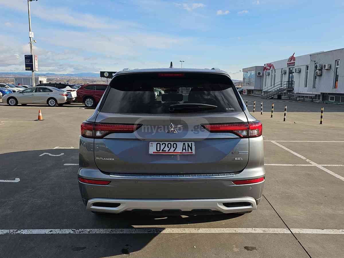 Mitsubishi Mitsubishi Outlander — миниатюра 5