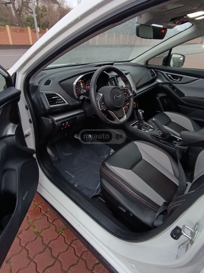 Subaru Limited 4dr All-Wheel Drive CV — миниатюра 12