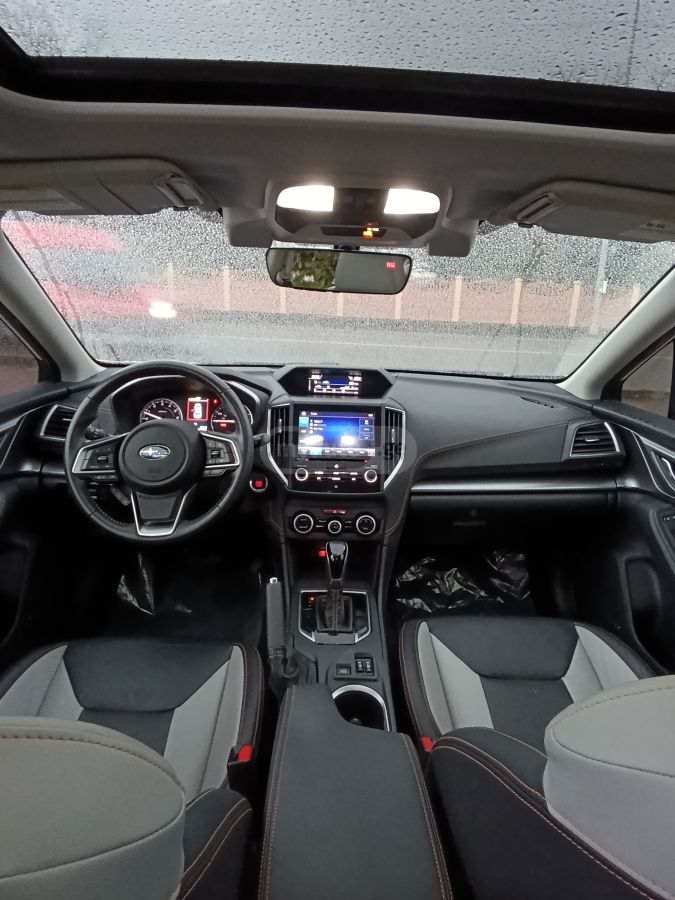 Subaru Limited 4dr All-Wheel Drive CV — миниатюра 14