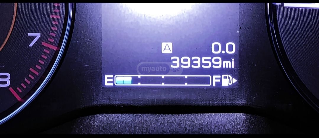 Subaru Limited 4dr All-Wheel Drive CV — миниатюра 8