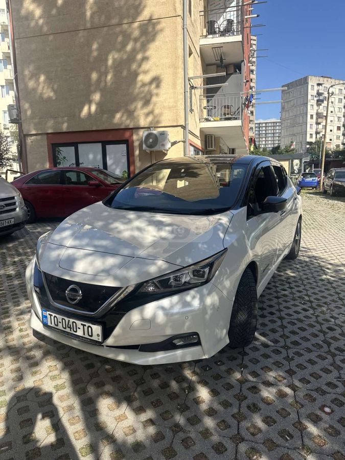 Nissan Leaf - фото 6