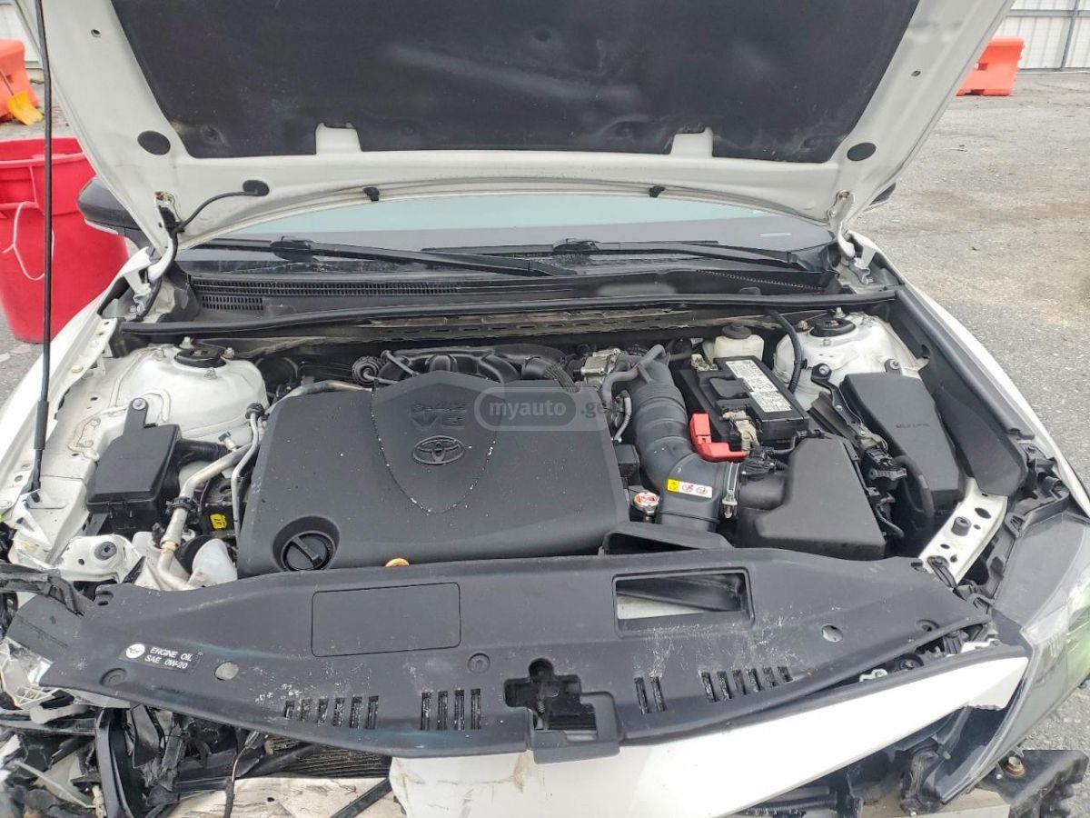 Toyota Camry - фото 9