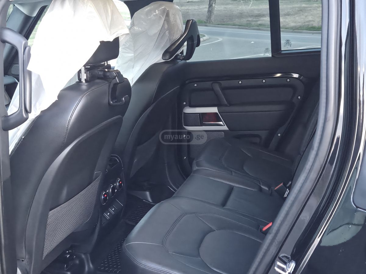 Land Rover Defender 110 2024 — миниатюра 4
