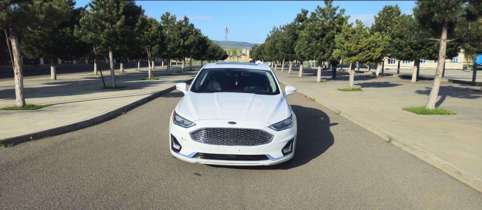 Ford Fusion - фото 8