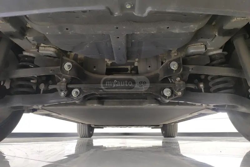 BYD Yuan - фото 5