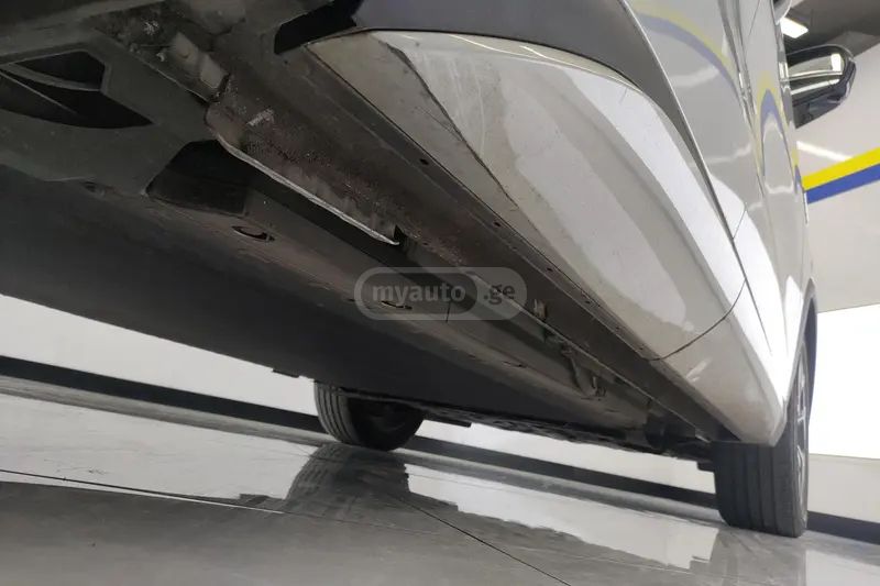 BYD Yuan - фото 7