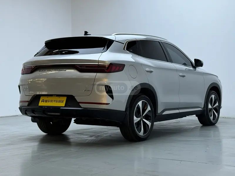 BYD Song Plus - фото 7