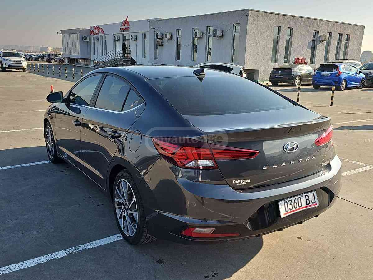 Hyundai Hyundai Elantra — миниатюра 6