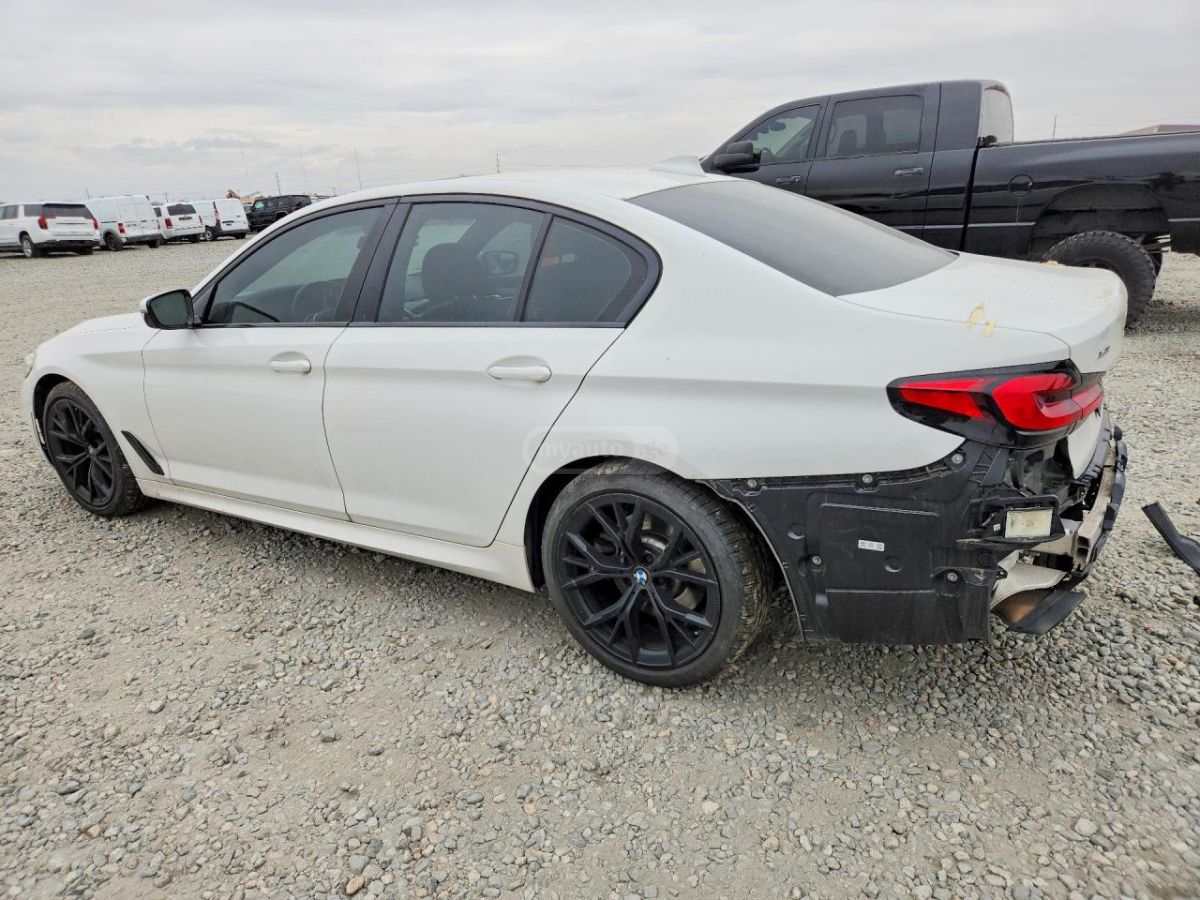 BMW 530 - фото 2