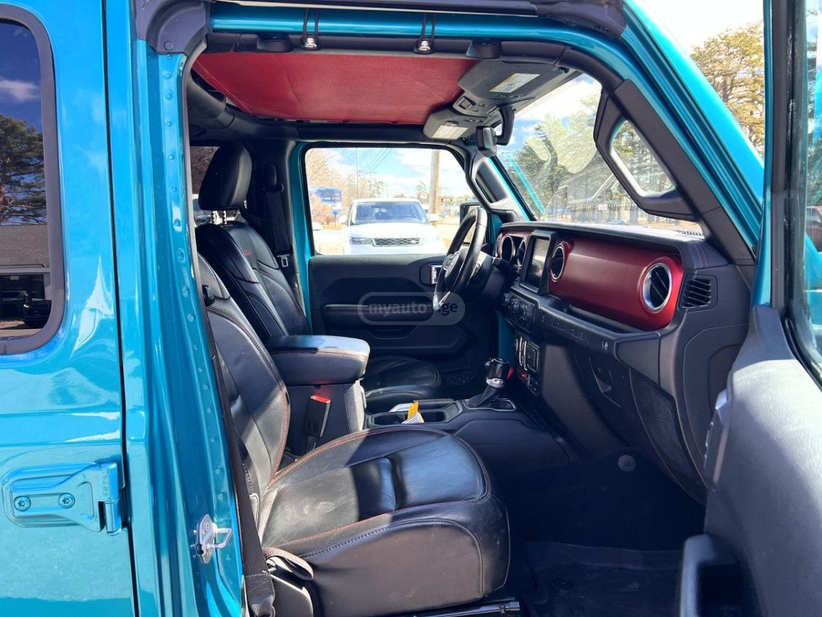 Jeep Wrangler - фото 5