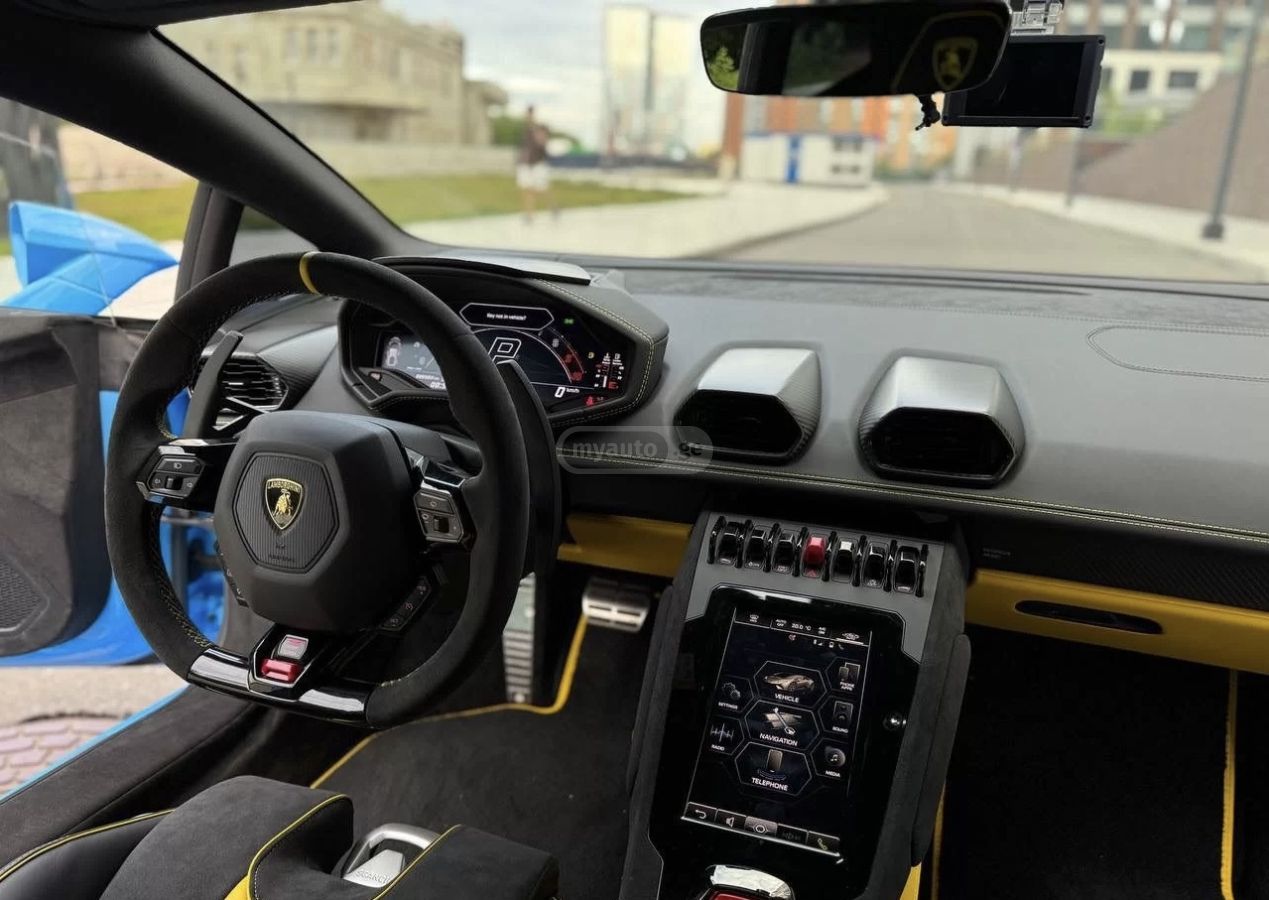 Lamborghini FOR RENT — миниатюра 3