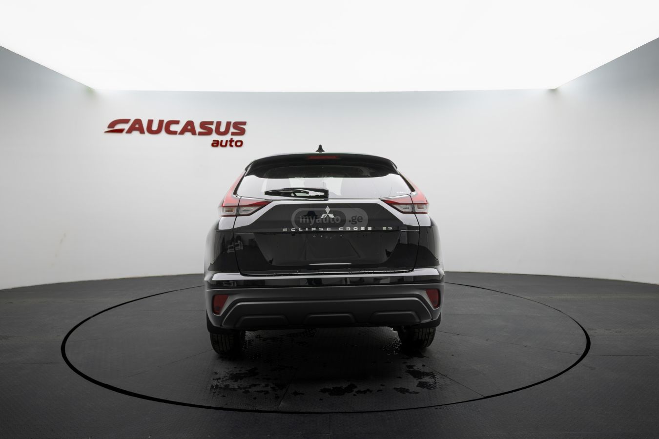 Mitsubishi Mitsubishi Eclipse Cross — миниатюра 3