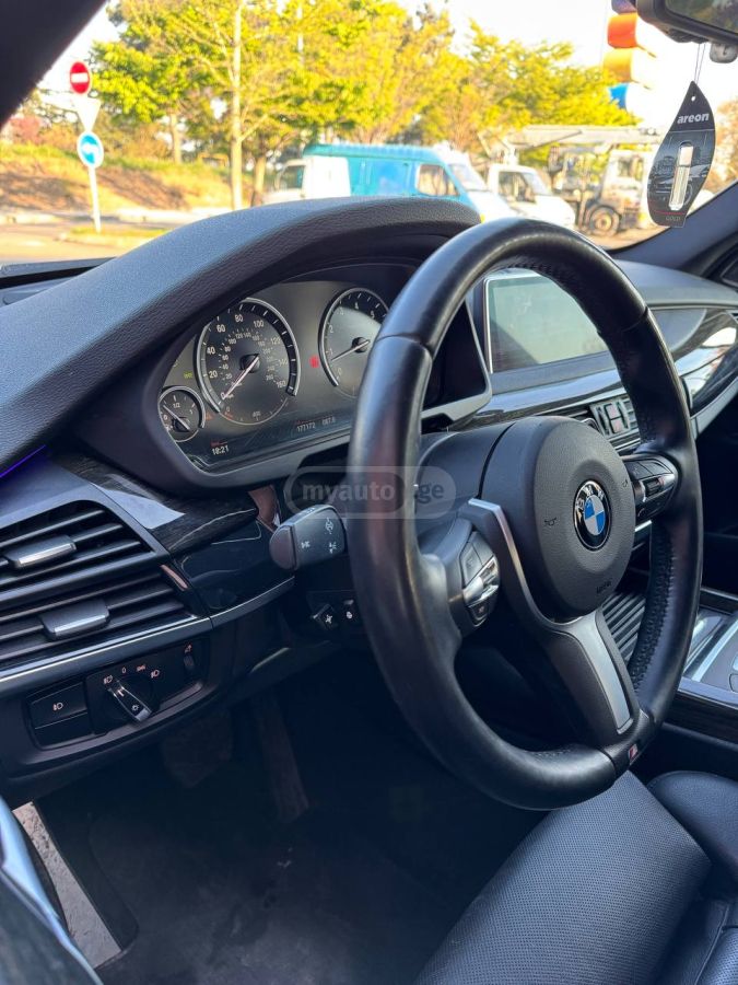 BMW X5 - фото 9