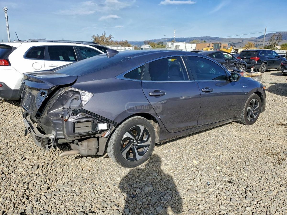 Honda Insight - фото 4