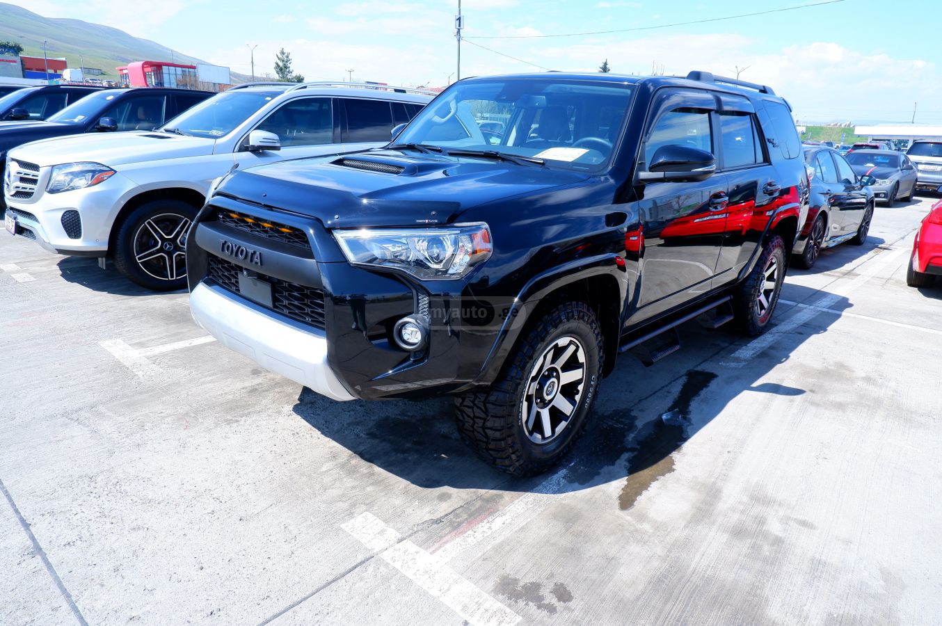 Toyota 4 Runner - фото 1