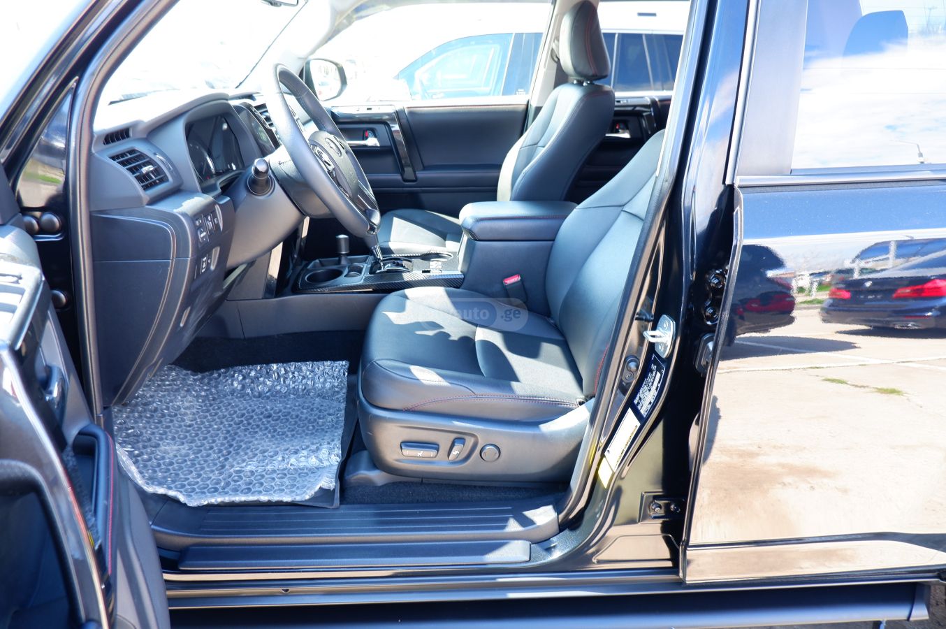 Toyota 4 Runner - фото 11