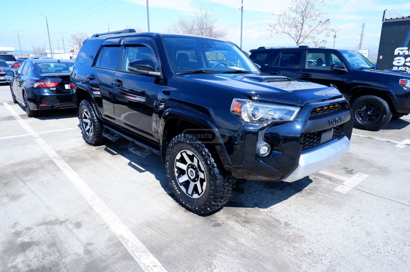 Toyota 4 Runner - фото 3