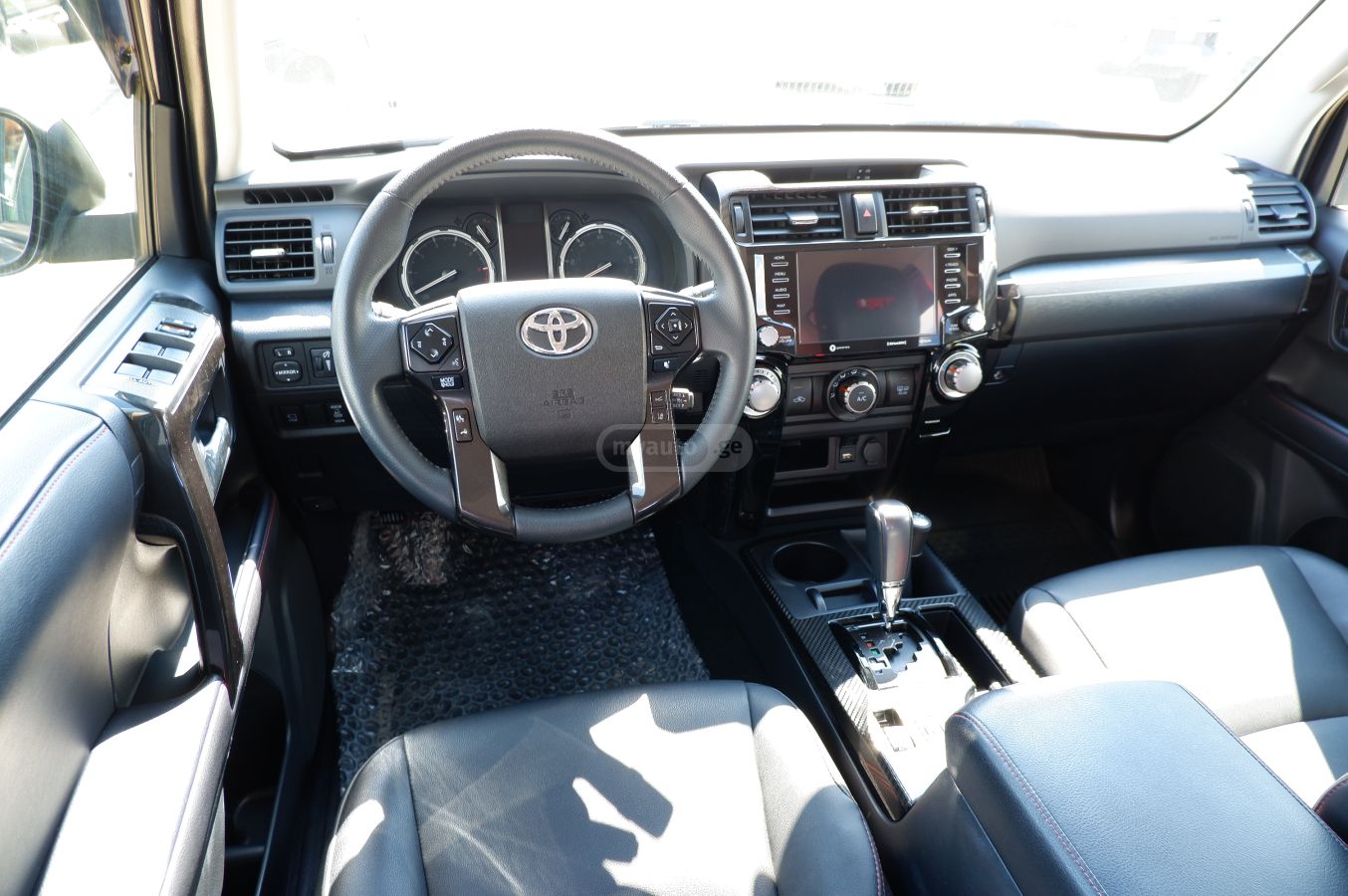 Toyota 4 Runner - фото 7