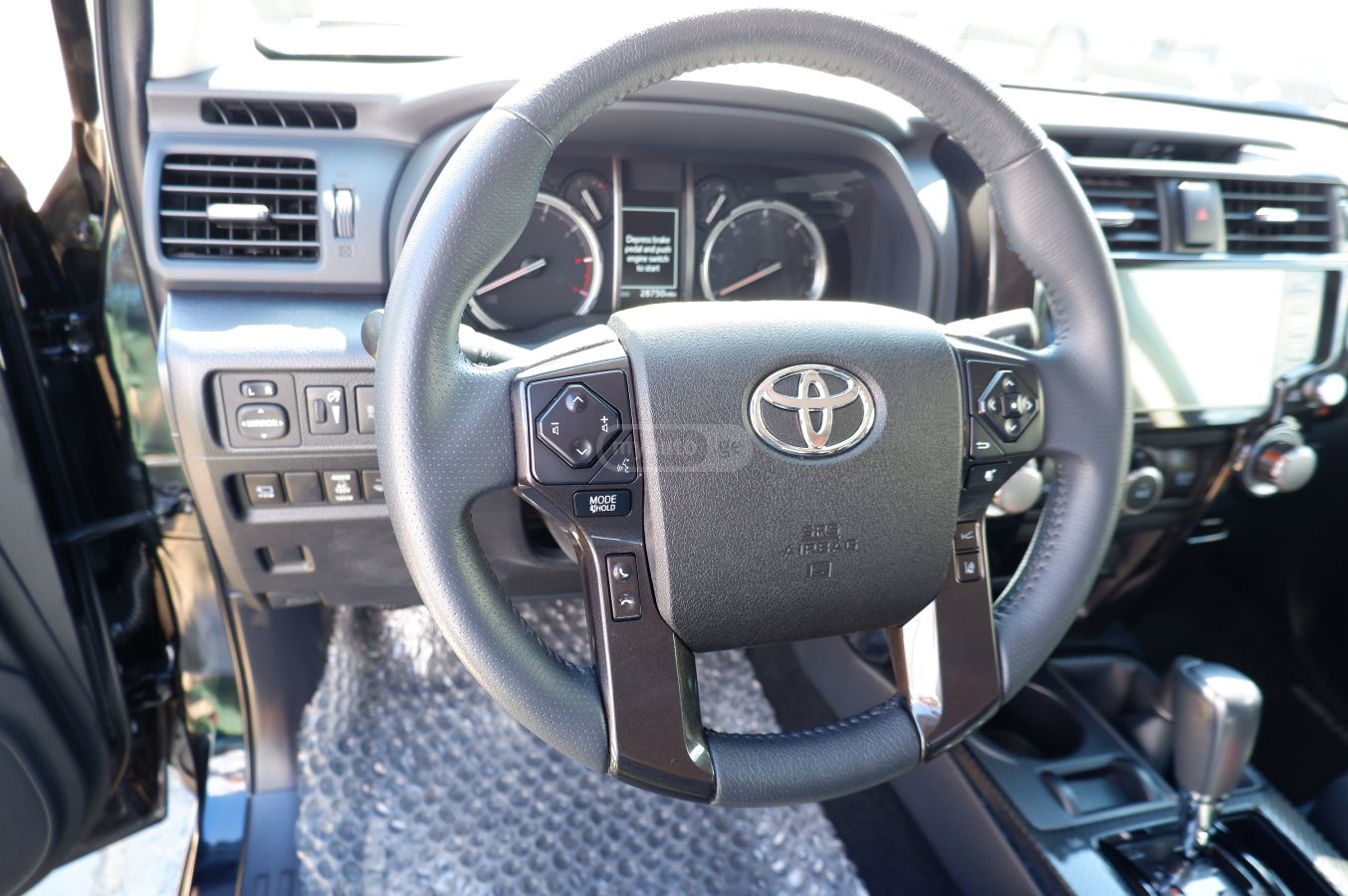 Toyota 4 Runner - фото 8