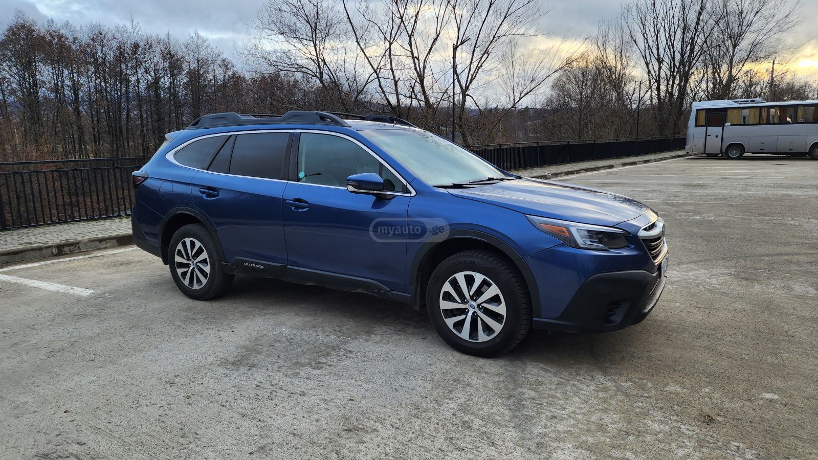 Subaru Outback - фото 2