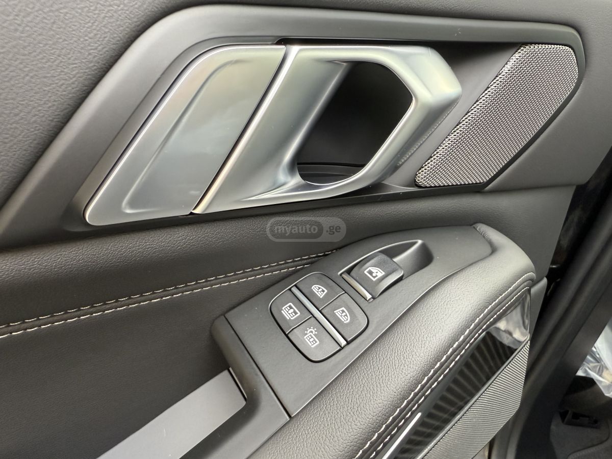 BMW X7 - фото 13