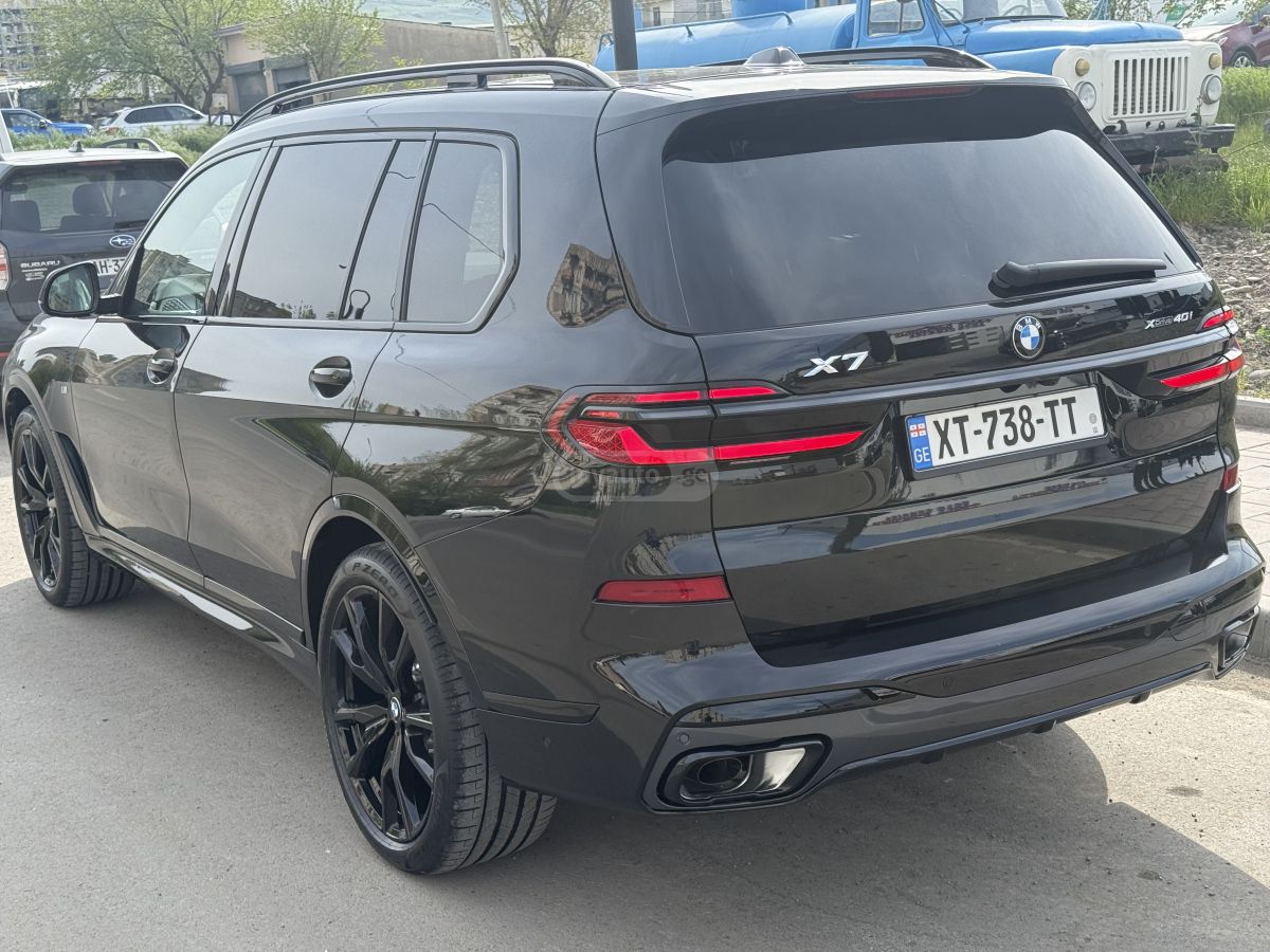 BMW X7 - фото 4