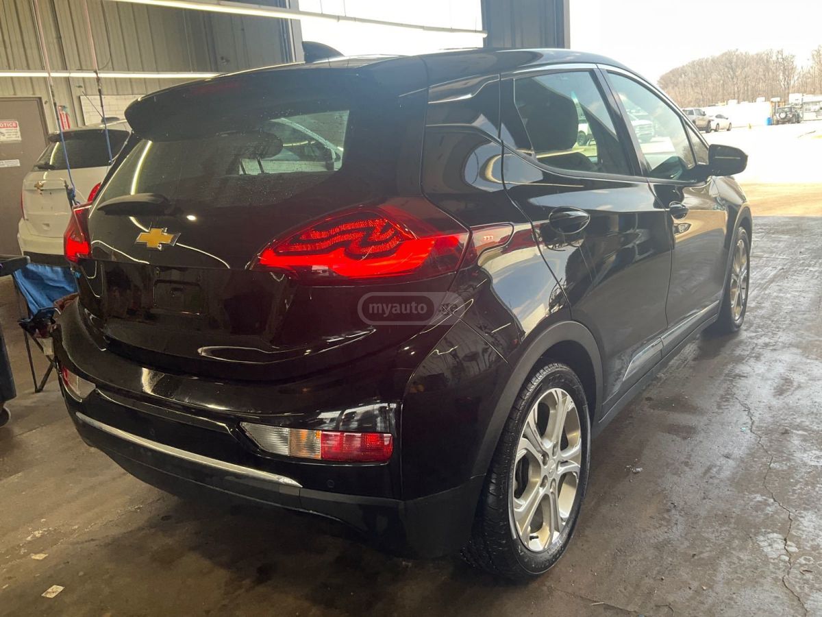 Chevrolet Bolt EV - фото 5