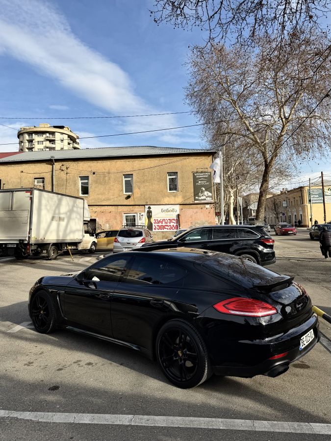 Porsche Panamera - фото 4