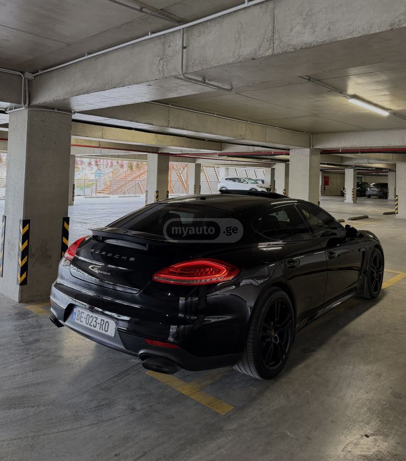 Porsche Panamera - фото 7