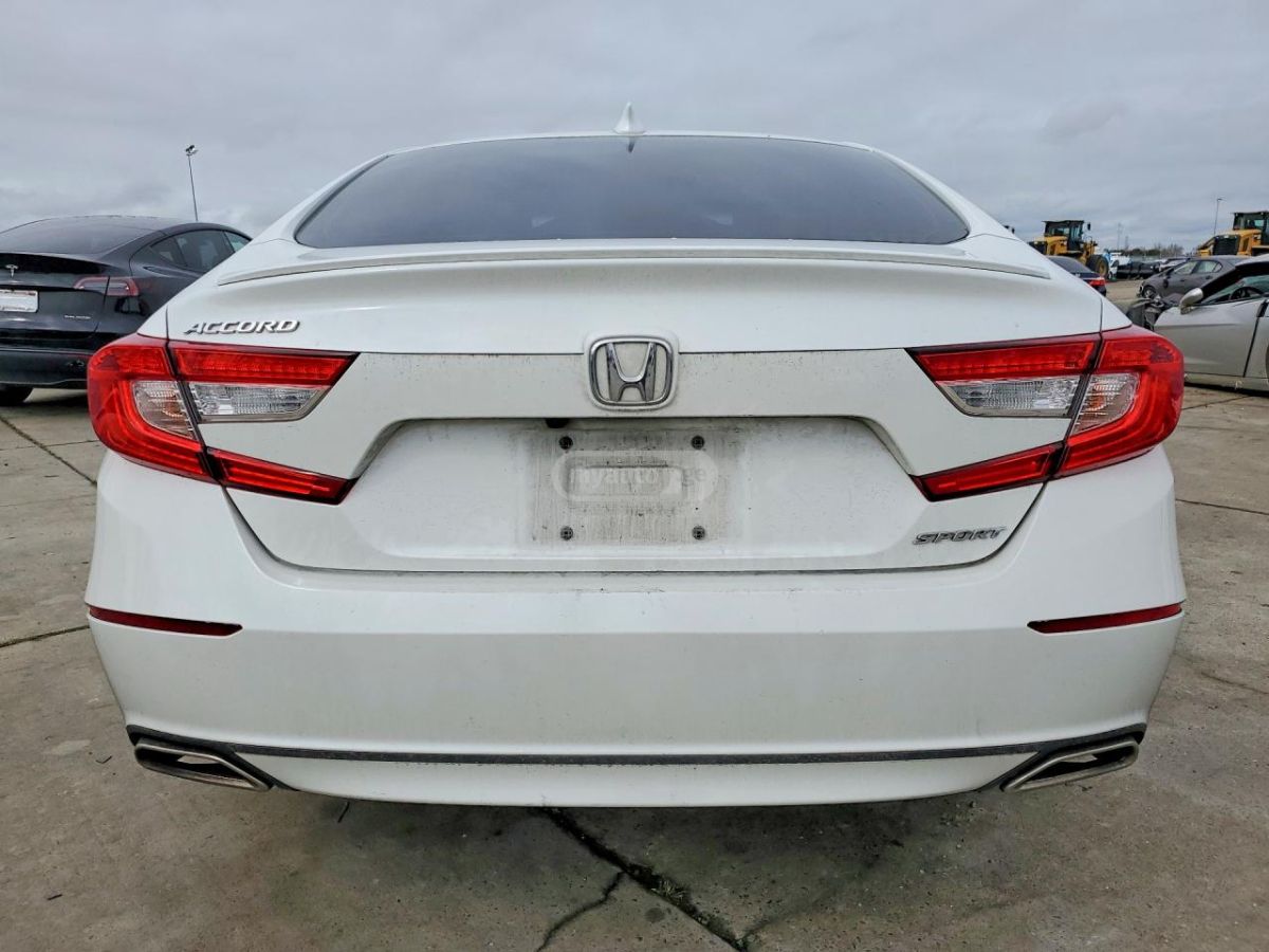 Honda Accord - фото 6