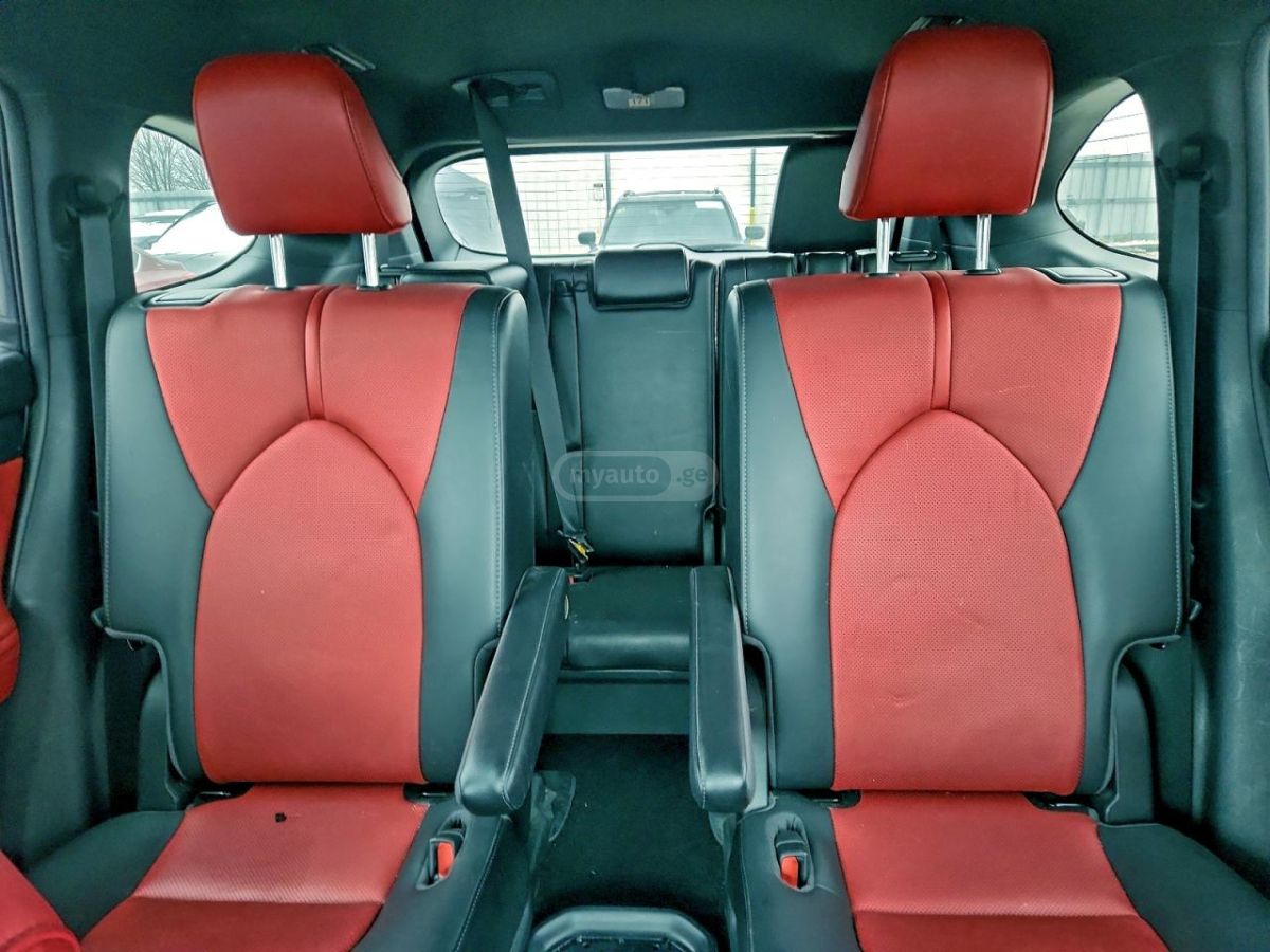 Toyota Highlander - фото 7