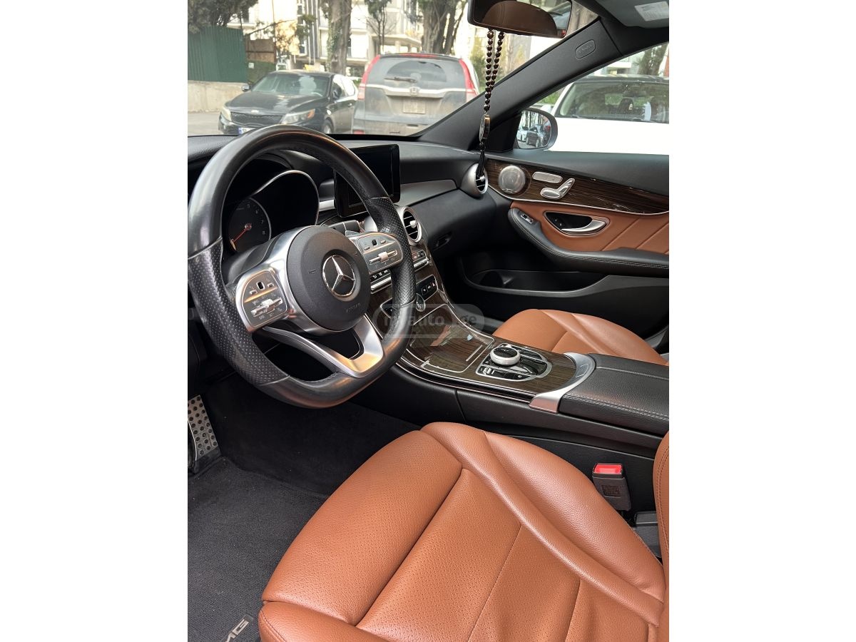 Mercedes-Benz C 300 - фото 6