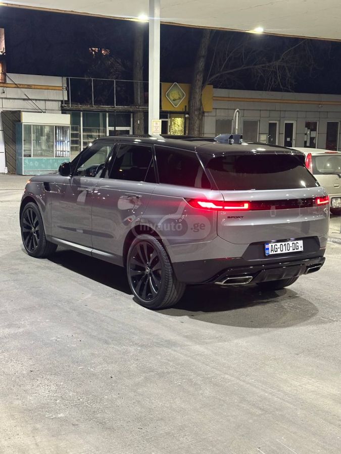 Land Rover SE 4dr 4x4 Automatic — миниатюра 5