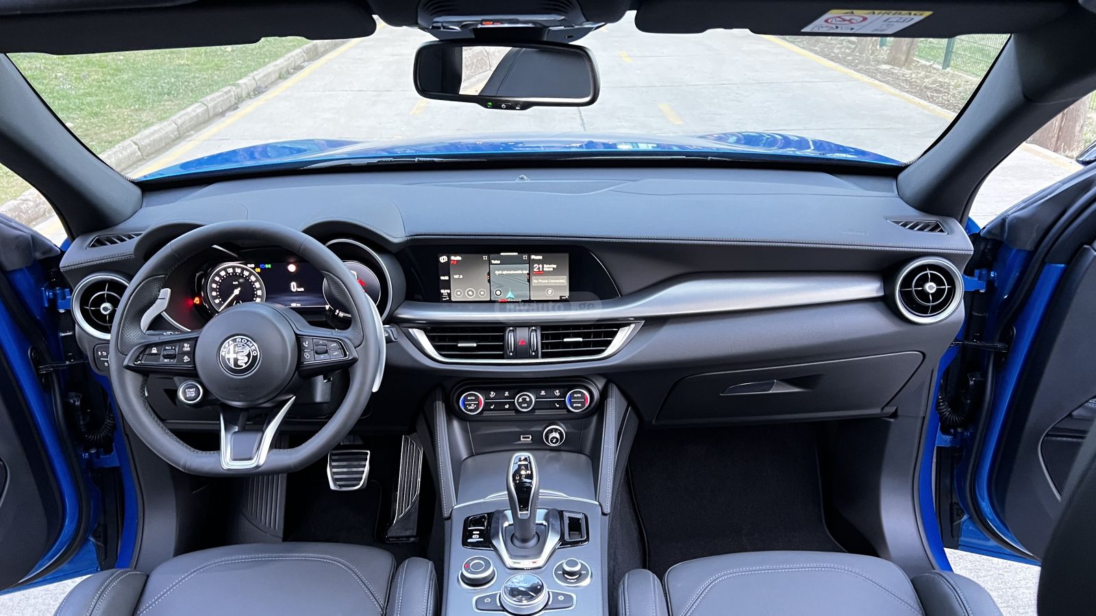 Alfa Romeo Q4 Veloce Sport High Spec Trim — миниатюра 13