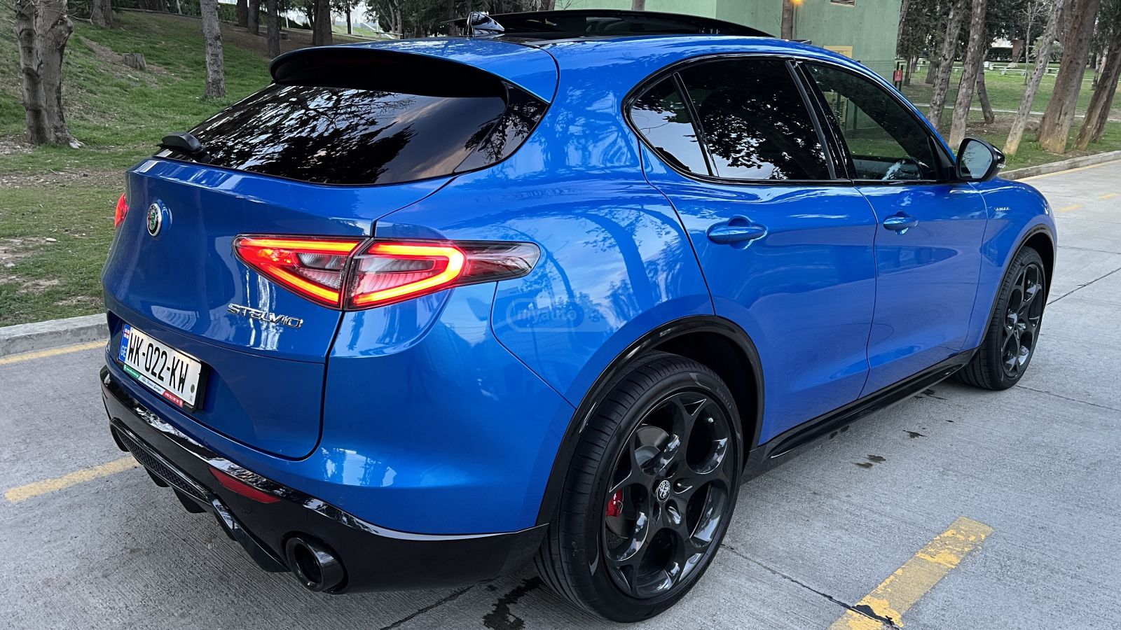 Alfa Romeo Q4 Veloce Sport High Spec Trim — миниатюра 6