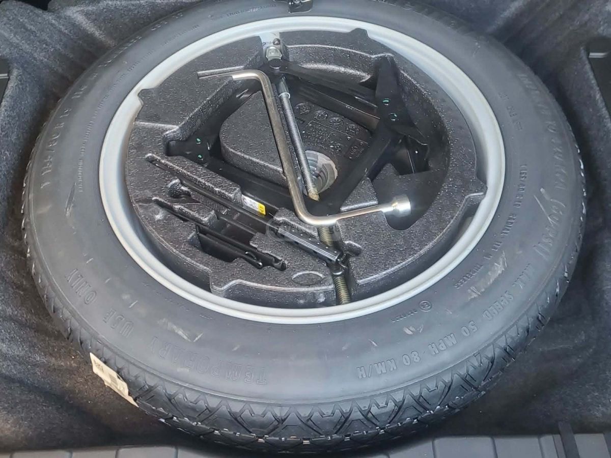 BMW X5 - фото 12