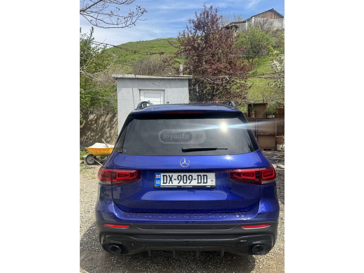 Mercedes-Benz GLB 250 - фото 12