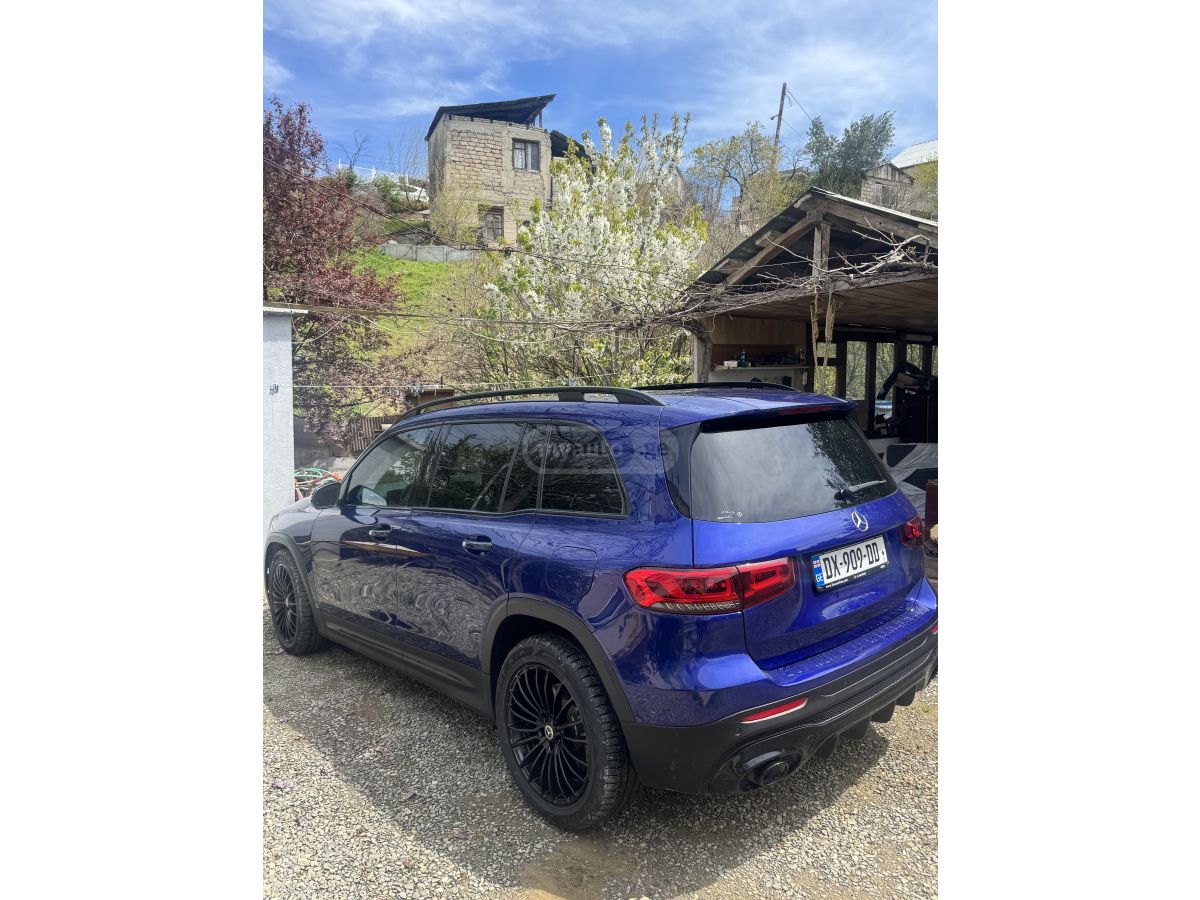 Mercedes-Benz GLB 250 - фото 13