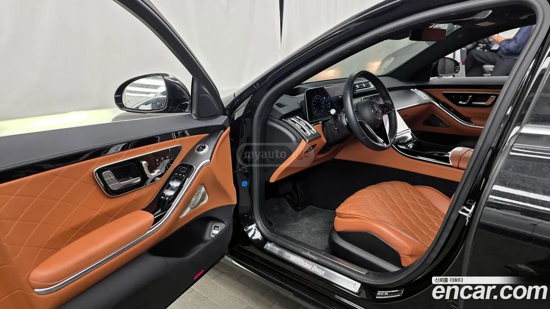 Mercedes-Benz 600 2022 — миниатюра 10