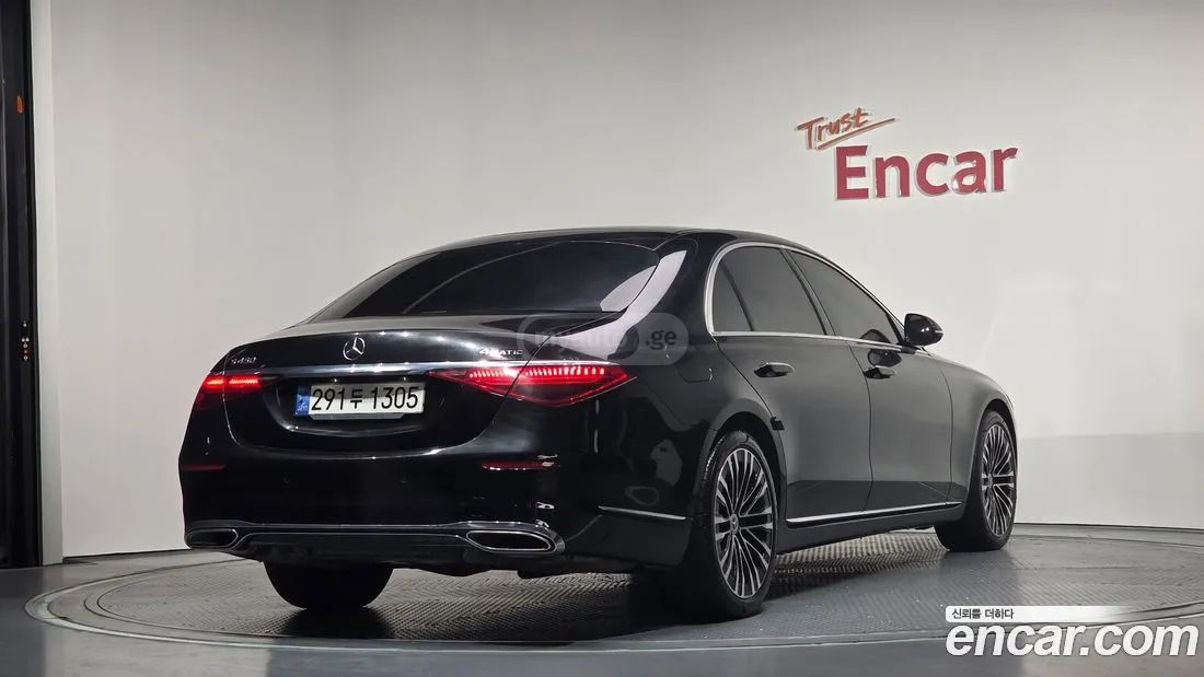 Mercedes-Benz 600 2022 — миниатюра 2