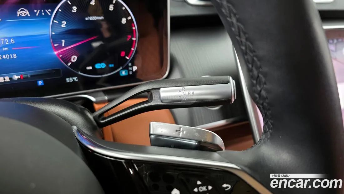 Mercedes-Benz 600 2022 — миниатюра 9