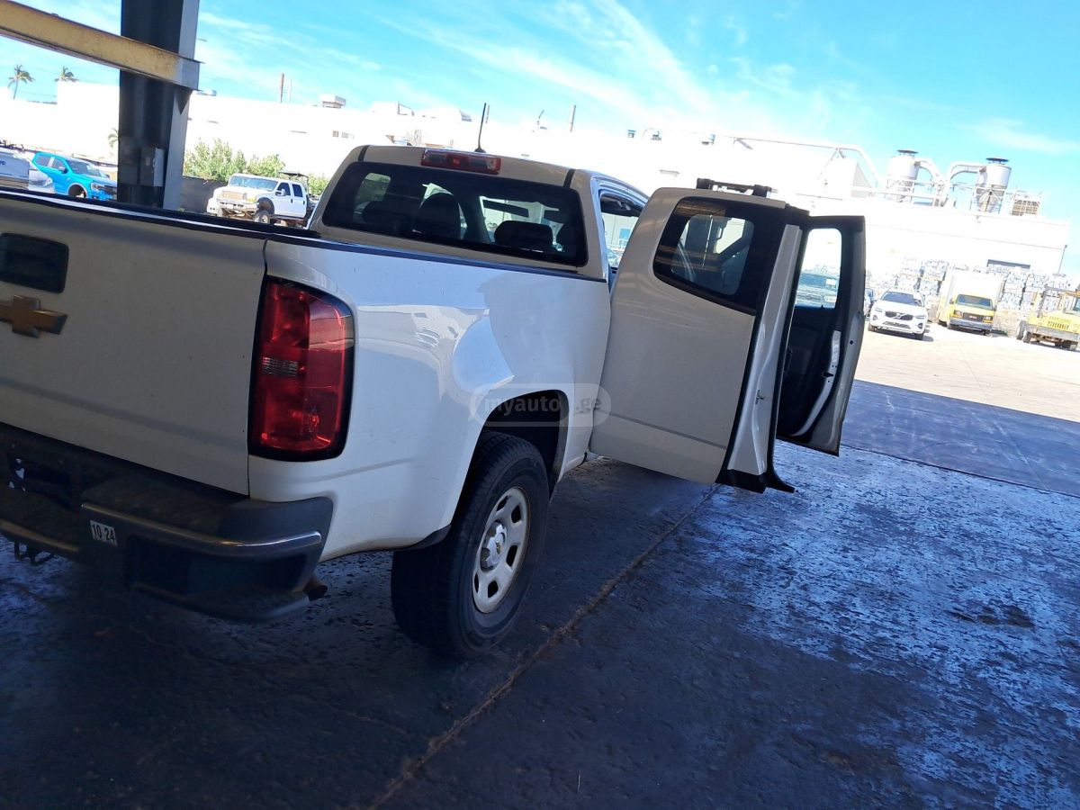 Chevrolet Colorado - фото 13