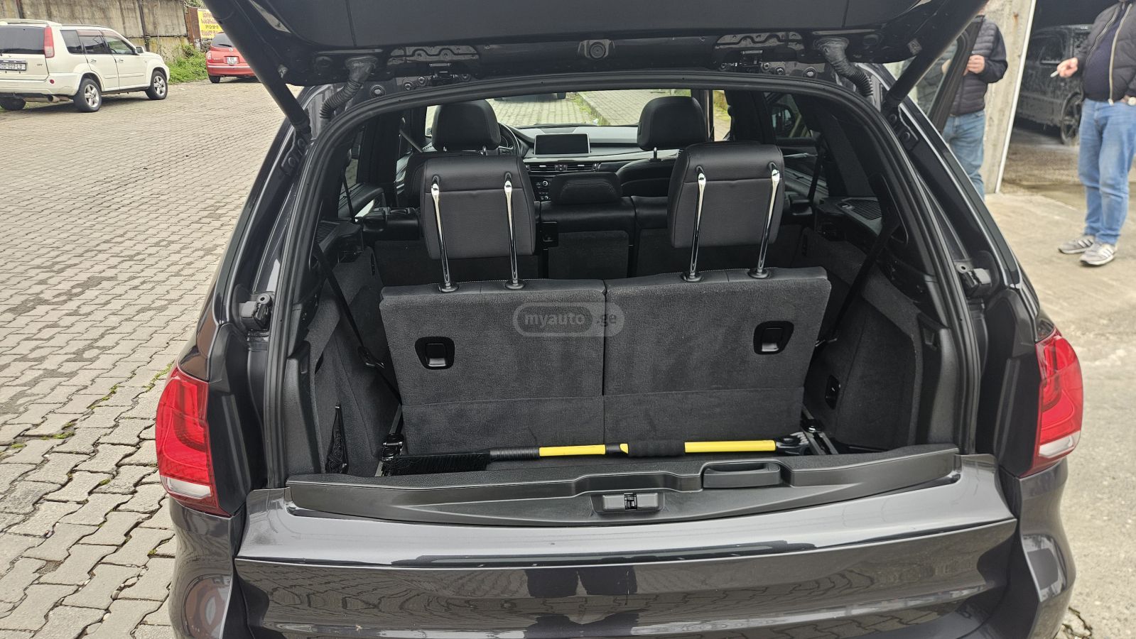 BMW X5 - фото 11