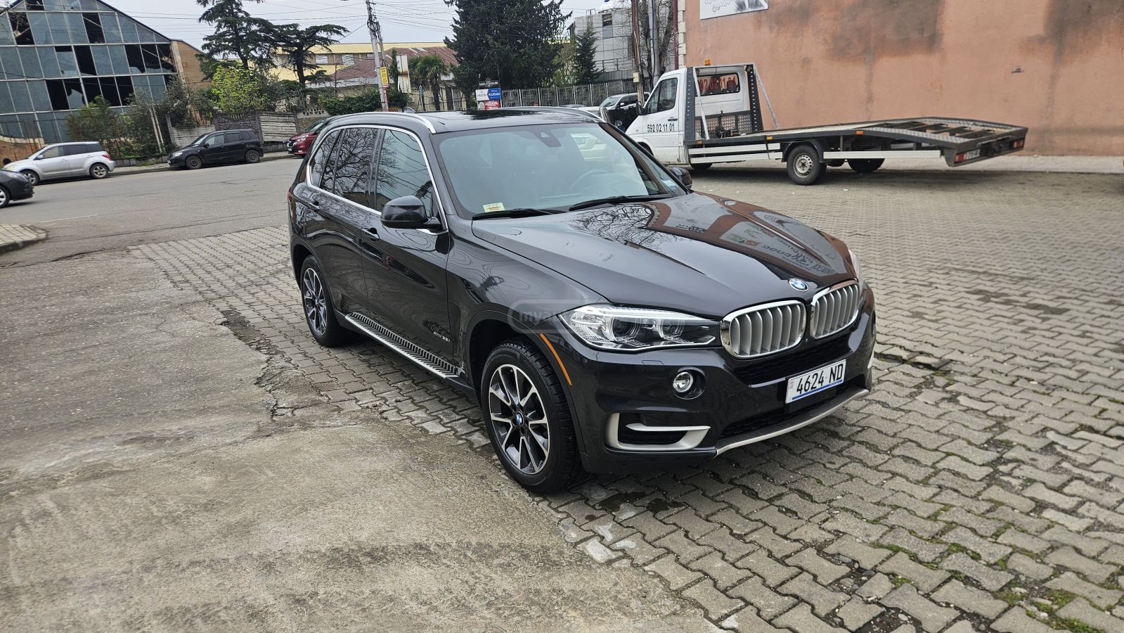 BMW X5 - фото 2