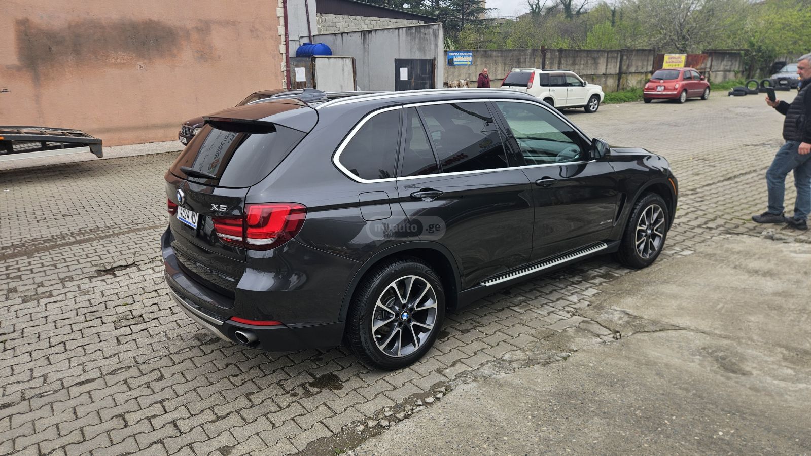 BMW X5 - фото 5